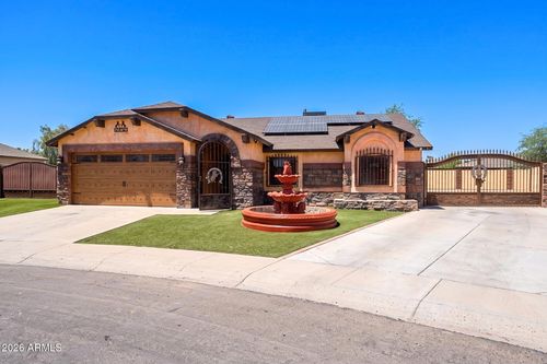3452 N 67th Drive, Phoenix, AZ, 85033 | Card Image