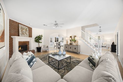 3820 Blossom Dr, Sachse, TX, 75048-4146 | Card Image