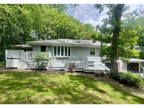 16848 Patricia Ln, Minnetonka, MN, 55345-6801 | Card Image