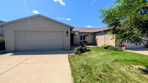 1613 11th Ave W, Spencer, IA, 51301-2807 | Card Image