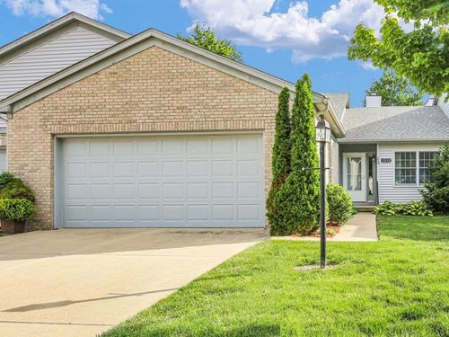 0-1212 Quail Run Dr, Savoy, IL, 61874-9679 | Card Image