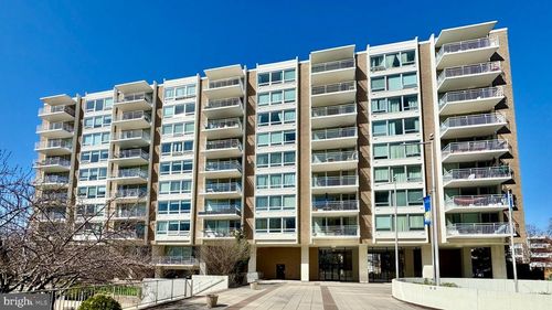 a103-1425 4th St Sw, WASHINGTON, DC, 20024-2217 | Card Image