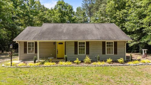 428 Long Branch Dr, La Crosse, VA, 23950-2749 | Card Image