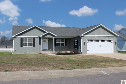 2208 Traci Dr, Murray, KY, 42071-4693 | Card Image