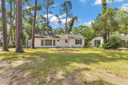 207 W Park Ave, Valdosta, GA, 31602-2506 | Card Image