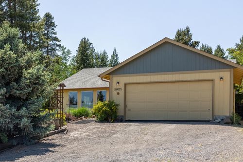 56675 Stellar Dr, Bend, OR, 97707-2070 | Card Image
