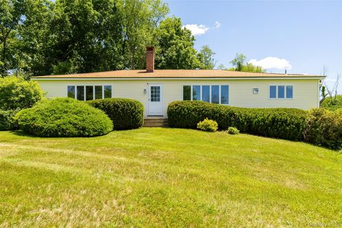 229 N Clove Rd, Verbank, NY, 12585-5209 | Card Image