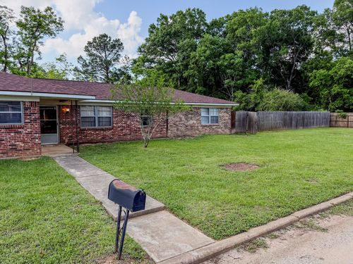 109 Lakeway Drive, Crockett, TX, 75835 | Card Image