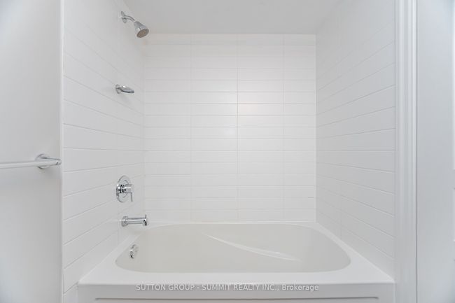 1103 - 1940 Ironstone Dr, Condo with 2 bedrooms, 2 bathrooms and null parking in Burlington ON | Image 25
