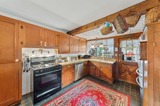 3900 Walnut Lake Rd, House other with 4 bedrooms, 2 bathrooms and null parking in West Bloomfield MI | Image 7