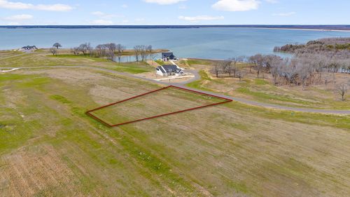 555 Peninsula Dr, Honey Grove, TX, 75446 | Card Image