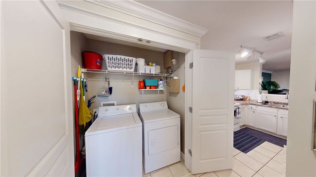 Washer and Dryer | Image 10