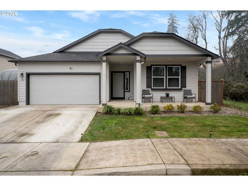 789 S 52nd Pl, Springfield, OR, 97478-7771 | Card Image