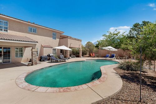 9154 Oakland Ave Ne, Albuquerque, NM, 87122-3822 | Card Image
