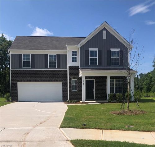 1747 Mallard Dr, Kernersville, NC, 27284 | Card Image