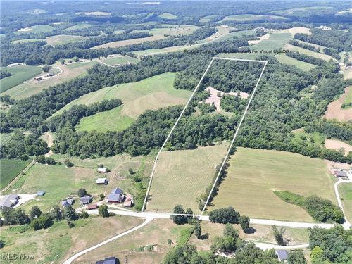 30945 County Road 126, Fresno, OH, 43824-9400 | Card Image