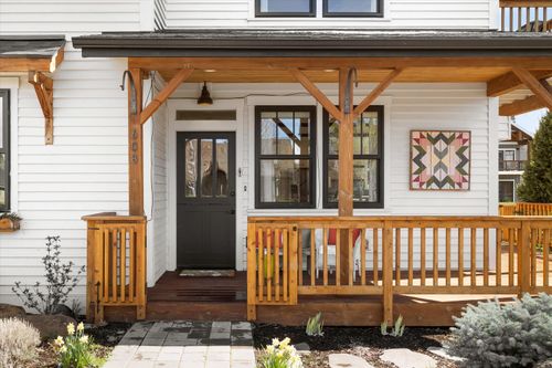 608 S Birch St, Sisters, OR, 97759-2513 | Card Image
