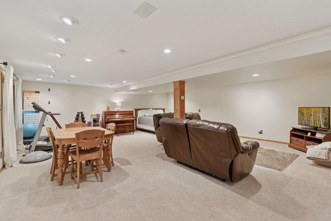 16415 Zuni St Nw, House other with 4 bedrooms, 4 bathrooms and null parking in Andover MN | Image 32