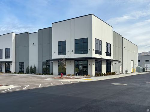 1920 N 2200 W, Salt Lake City, UT, 84116-1127 | Card Image