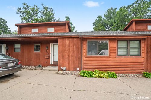 2-228 Wall St, Zeeland, MI, 49464-1928 | Card Image