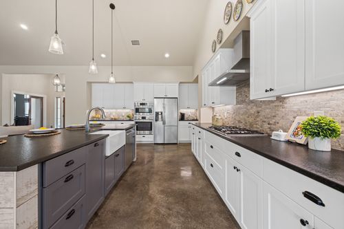 909 Highland Spring Ln, Georgetown, TX, 78633-2051 | Card Image