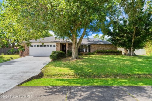 828 Emerson Dr Ne, PALM BAY, FL, 32907-1461 | Card Image