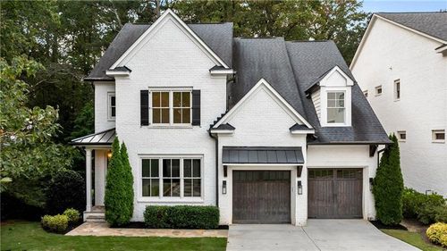 1760 Barclay Close Nw, Atlanta, GA, 30318-1400 | Card Image