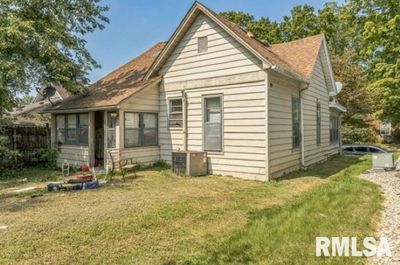 523 Lucier Street, House other with 2 bedrooms, 1 bathrooms and null parking in Murphysboro IL | Image 2