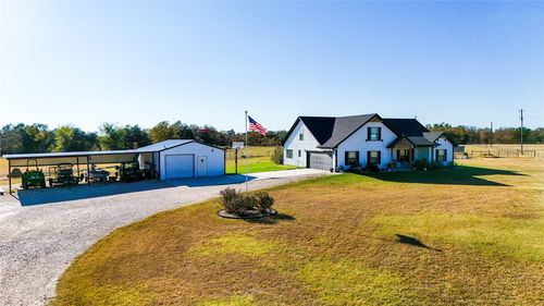 635 County Road 101, Rogers, TX, 76569-3920 | Card Image