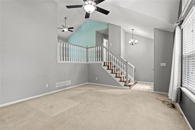 1221 Ne Beacon Ave, House other with 3 bedrooms, 3 bathrooms and null parking in Lee's Summit MO | Image 8