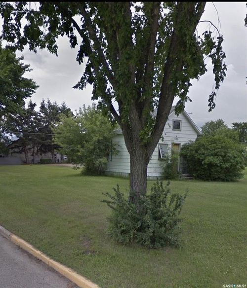 335 Highway Avenue E, Preeceville, SK, S0A3B0 | Card Image