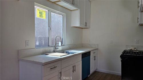 16907 S Harvard Blvd, Gardena, CA, 90247-5328 | Card Image