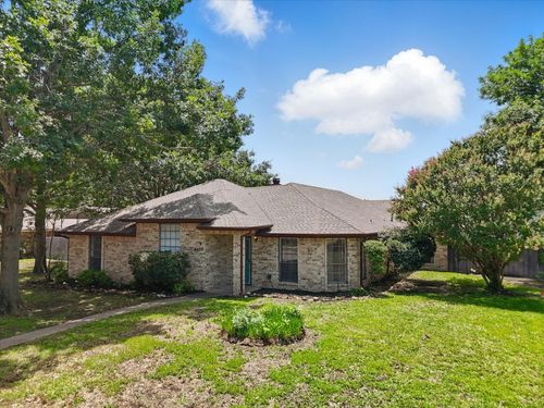 6509 Parkridge Dr, Sachse, TX, 75048-3307 | Card Image