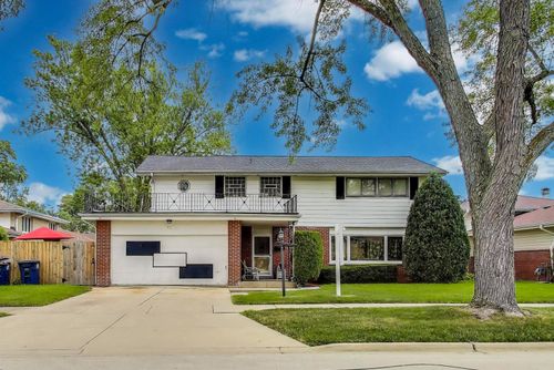 511 Bedford Ln, Des Plaines, IL, 60016-2936 | Card Image
