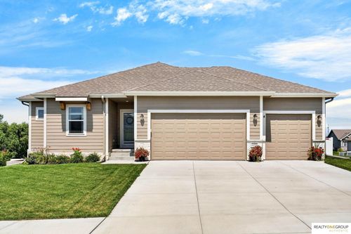 11006 Freeboard Drive, Papillion, NE, 68046 | Card Image