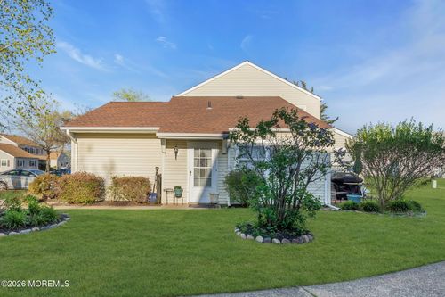 15 S Seas Ct, Barnegat, NJ, 08005-2516 | Card Image