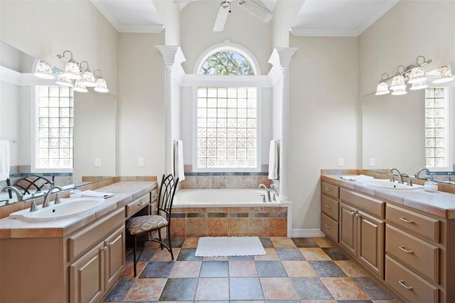 4304 Newcastle Ct, House other with 5 bedrooms, 4 bathrooms and 3 parking in Bryan TX | Image 22