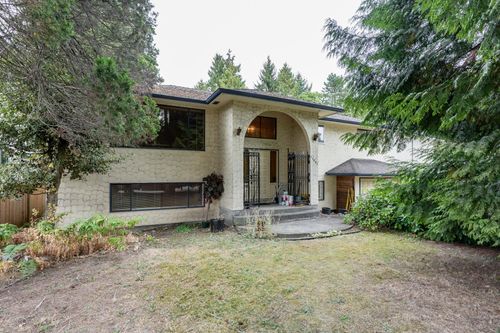11843 95a Avenue, Delta, BC, V4C3V9 | Card Image