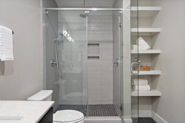 APT-103 - 2002 Glen Allen St, Townhouse with 2 bedrooms, 3 bathrooms and 1 parking in Austin TX | Image 30