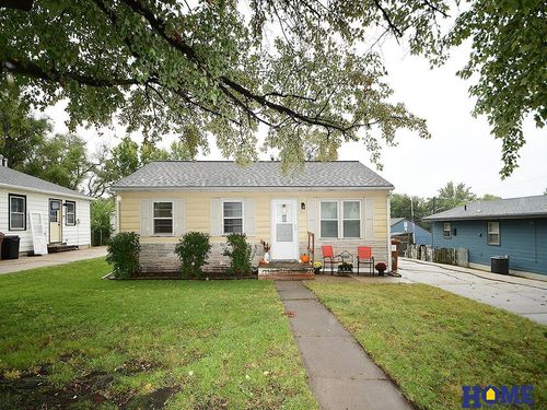 1115 Groveland St, Lincoln, NE, 68521-2137 | Card Image