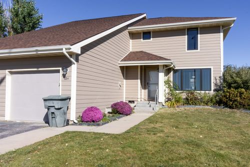 13A Statesboro Dr, Belle Fourche, SD, 57717-2403 | Card Image