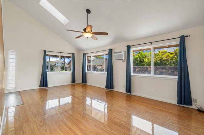 Living Room Facing South East | Image 15