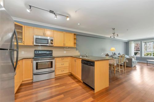 203-1514 Church Ave, Saanich, BC, V8P0A3 | Card Image