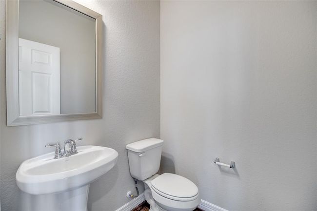 Note: Sample product photo. Actual exterior and interior selections may vary by homesite. Photo may be virtually staged | Image 7