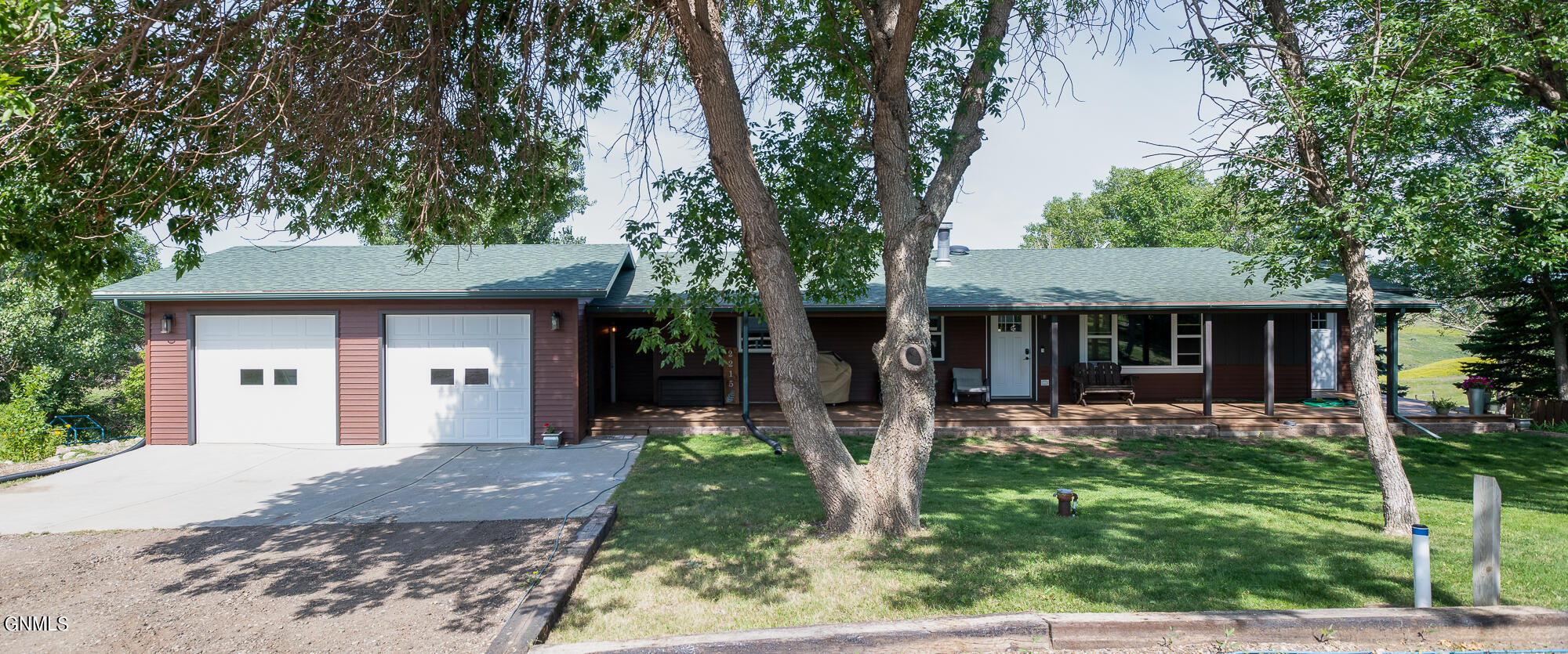 44th St, Mandan, ND 58554