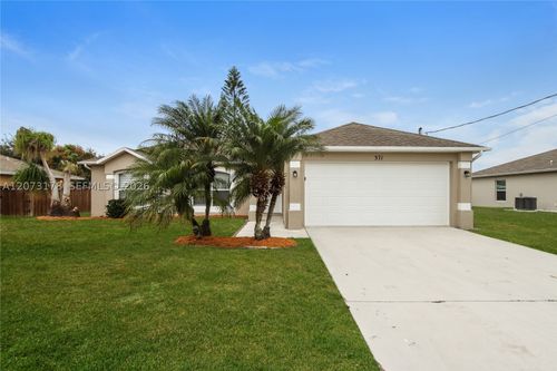 371 Sw Feldman Ave, Port St. Lucie, FL, 34953-4052 | Card Image