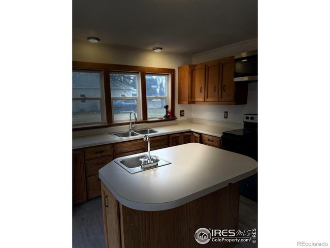 Kitchen | Image 9