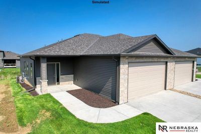 2805 Kings Corner Drive, Townhouse with 3 bedrooms, 2 bathrooms and 2 parking in Lincoln NE | Image 1