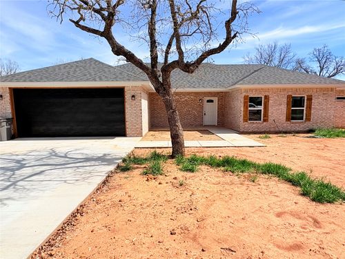 1503 S Rodgers Dr, Graham, TX, 76450-4437 | Card Image