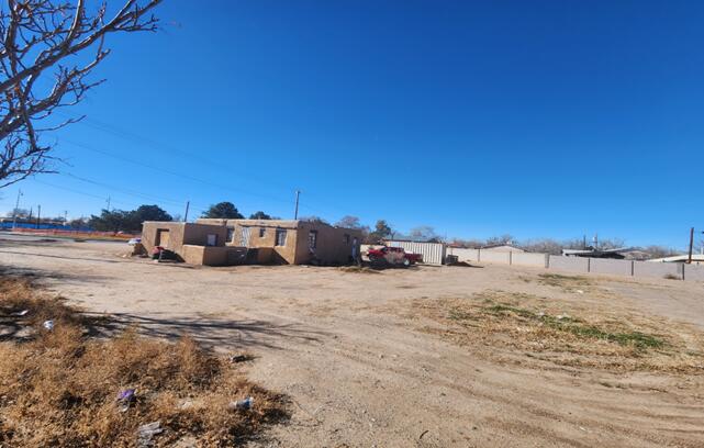 Land in Albuquerque 2
